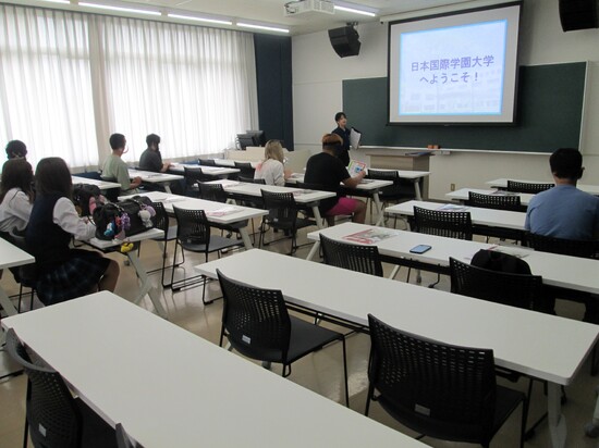 大学見学バスツアーを実施しました