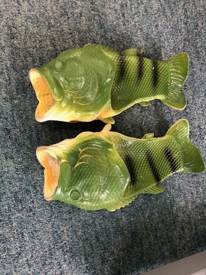 お魚のサンダル