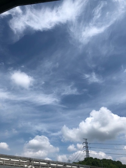 スカッとした青空