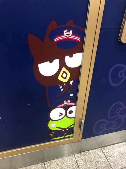 かわいい駅員たち