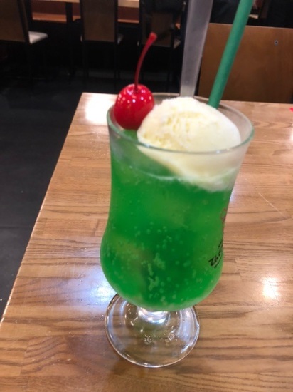 クリームメロンソーダ