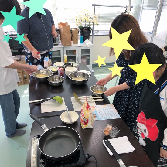 お菓子作り（ホットケーキ）