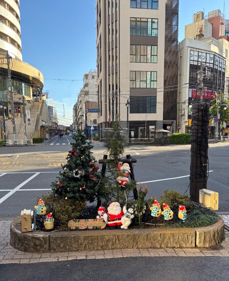 クリスマスツリーがお目見えしました。