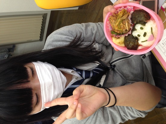 もうすぐ春ですね。目黒川で桜のお花見は？