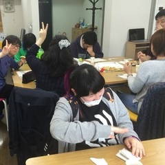 新学期のスタートは…ピザパーティーから！