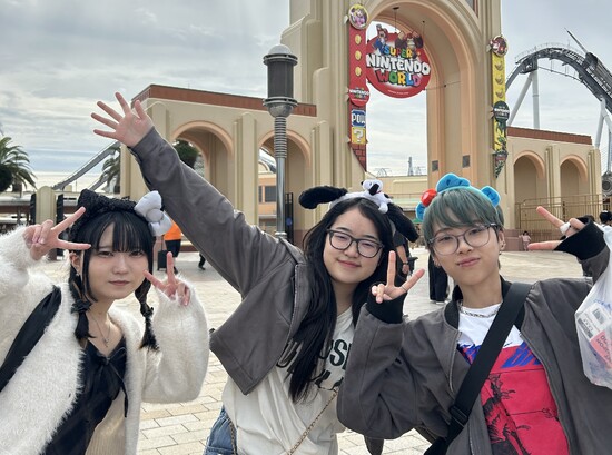 USJで過ごす青春のひとコマ