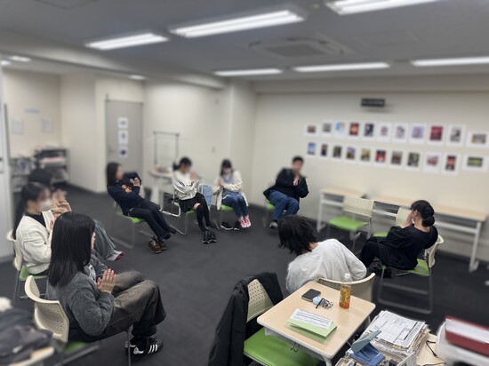 椅子ヨガ【大阪梅田校】