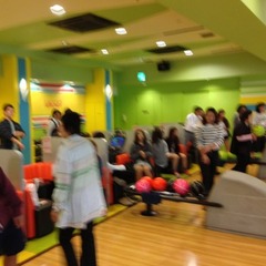 今日の体育はボウリング（ラウンドワン北心斎橋店）