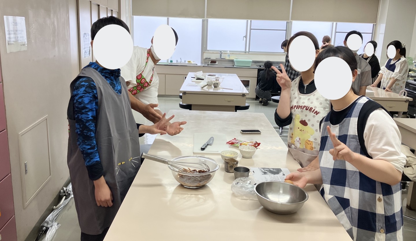 お菓子作りをしました