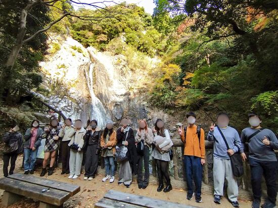 紅葉ウォーキング🍁と恋みくじ💕（布引の滝と生田神社⛩️）