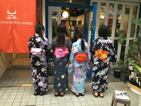 ゆかたの着付け体験