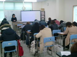 進路講演会を開催しました