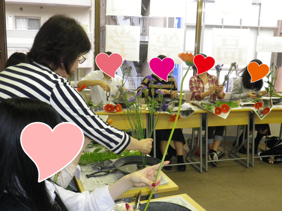 第１回生け花講習会☆