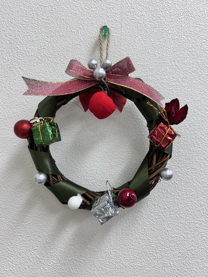特別活動　クリスマスリース作り