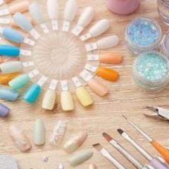 ネイリスト講座を開講します