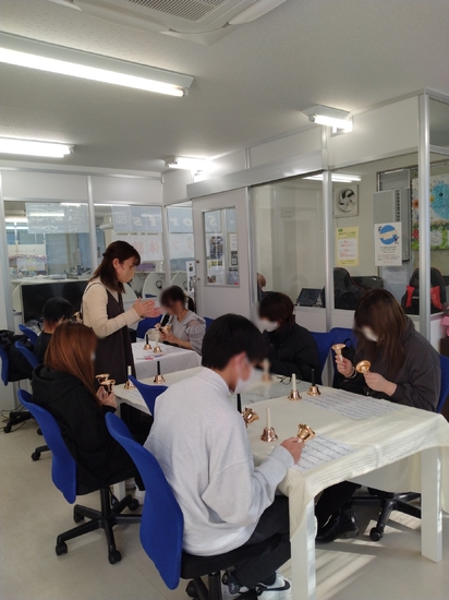 ハンドベルレッスン♪