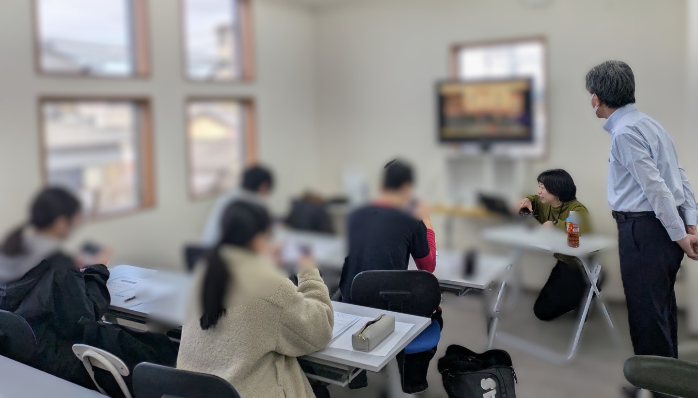 特別活動（社会人に必要な３つの力について）