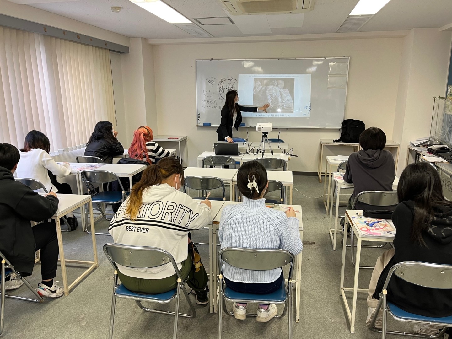 教室見学受け付けております。池袋キャンパス