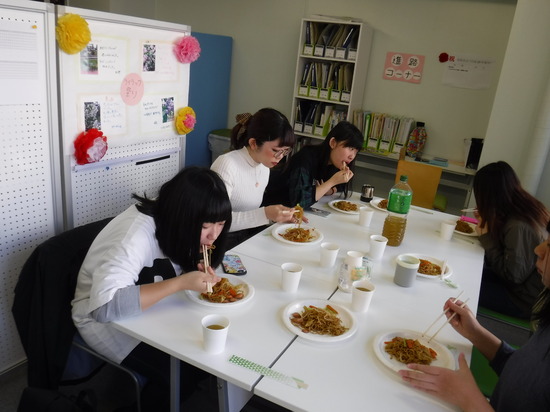 みんなで調理実習