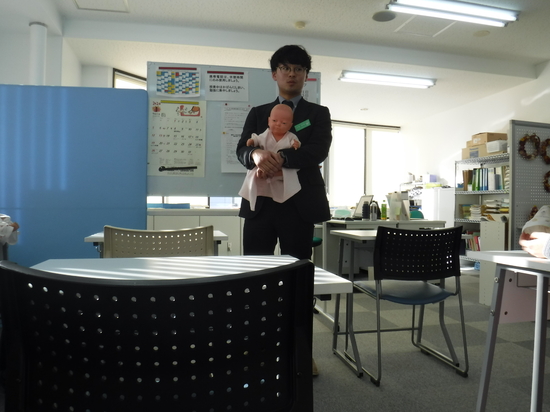 保育の授業を体験しました！