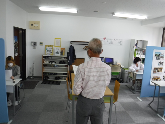 進路学習行われる