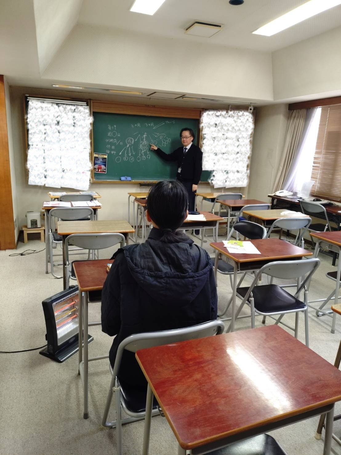 卒業生がキャンパスに来てくれました！