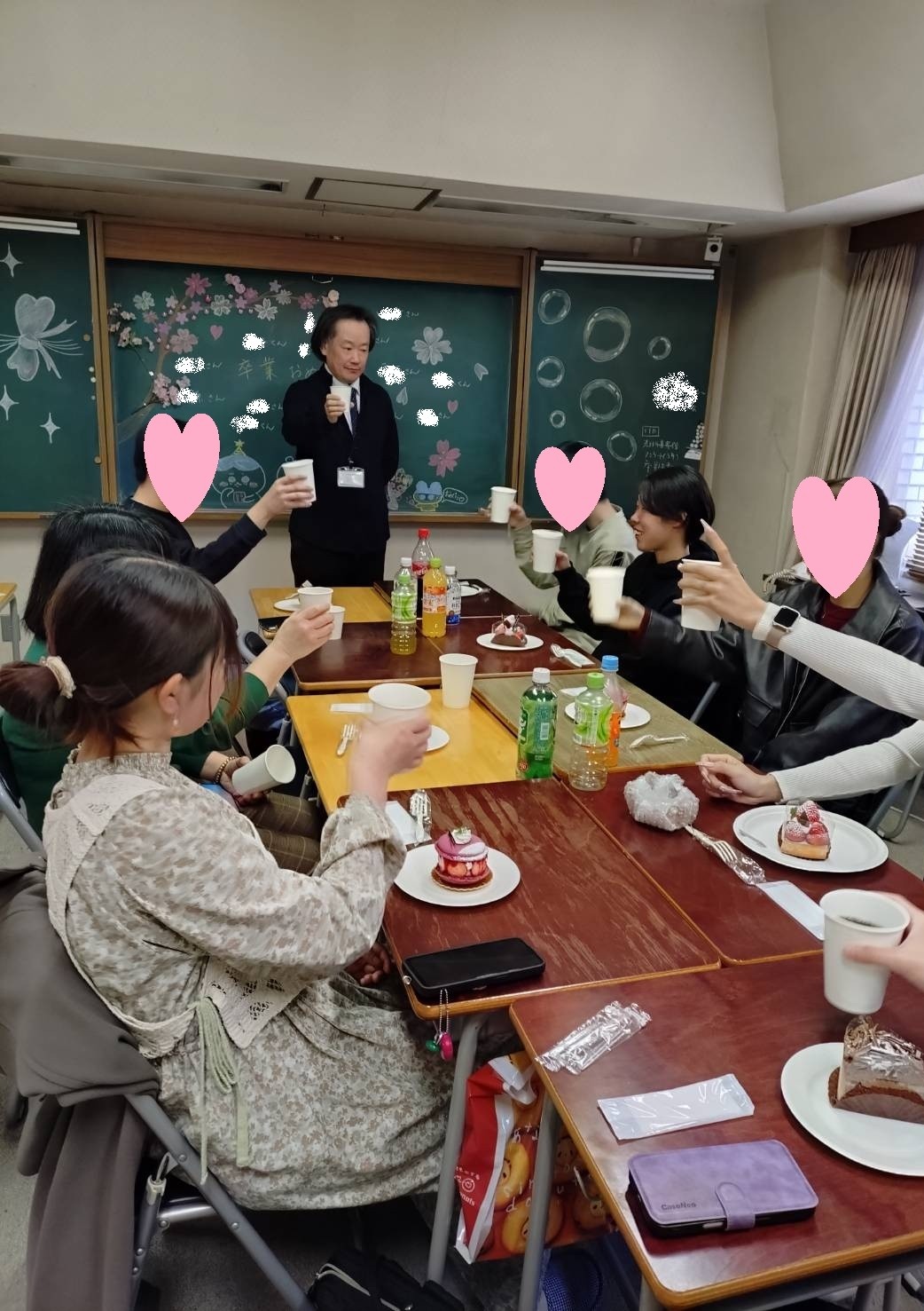 【岡山駅前キャンパス】教室でミニ卒業式を挙行♪