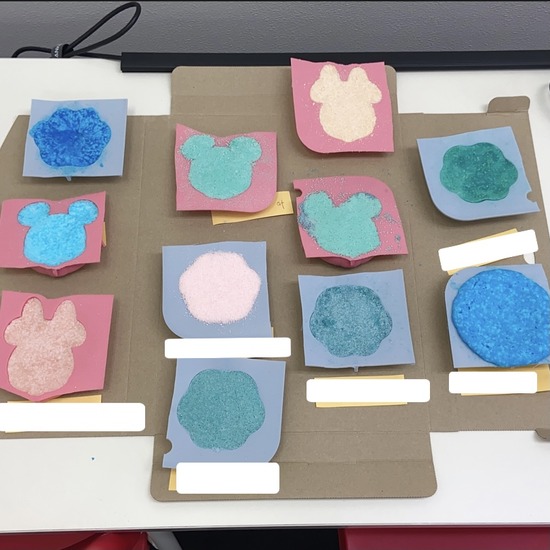 特別活動（バスボム作り）