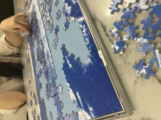 誰がやってもいいジグソーパズル