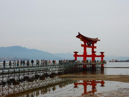 秋の遠足に行ってきました！　～厳島神社・宮島水族館～