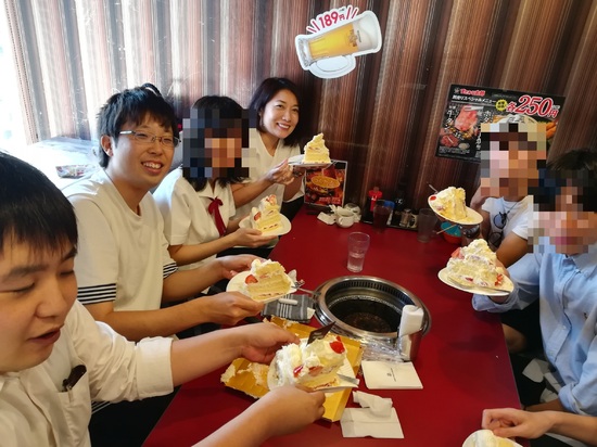 うっちーのブログ　　　　　　　～5月6月合同誕生日会を開催しました！！～