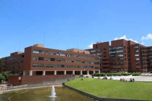 （初）ボランティア院生の西薗です