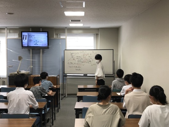 不登校中学生だからこそ勉強の遅れを取り戻す!