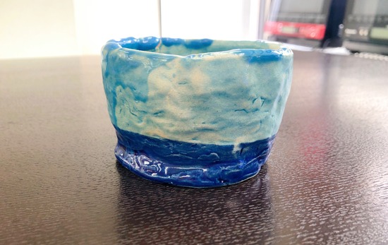 先日生徒が作った陶芸作品