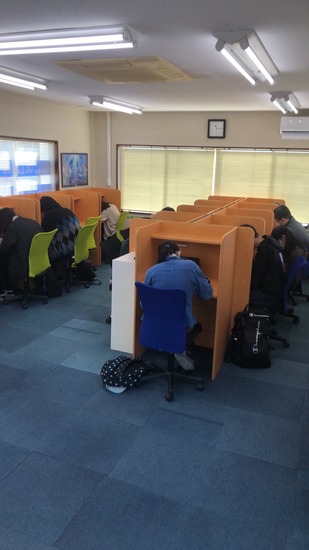 避難訓練と地域清掃ボランティア