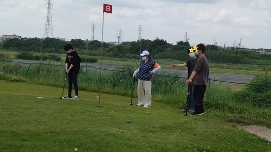 教室イベント「パークゴルフ」が開催されました。