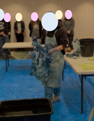 【行事】プロに教えてもらおうシリーズ最終回「藍染め体験 講座」