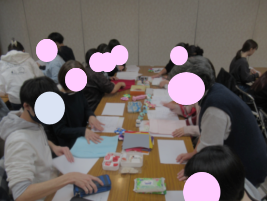 【質問】週に何日登校すれば良いですか？何日の登校コースがありますか？