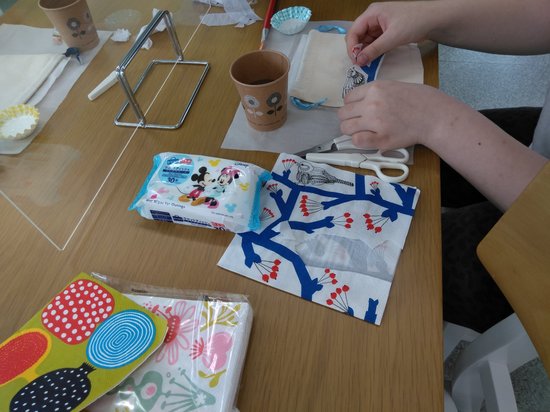 デコパージュ教室 好評でした♪