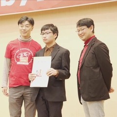 【本学の伊藤貴之くんがプログラミングコンテストで最優秀賞を受賞しました】