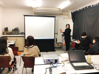 【流山・我孫子・柏】百人一首＆映画鑑賞会（教室見学会）