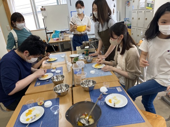 お菓子作り(フルーツゼリー作り)