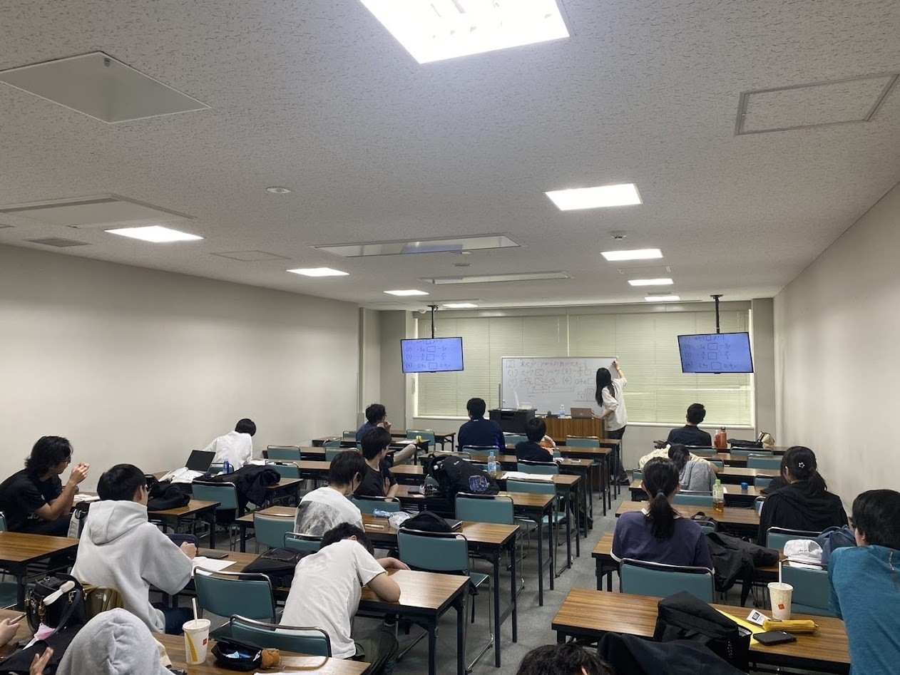 東京（新宿・水道橋・池袋）で不登校から社会へ。eスポーツ・職場体験・集団授業で「生き抜く力」を育むフリースクール