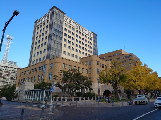 裁判所の見学と法廷にて傍聴してきました！