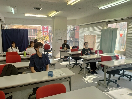 【さいたまキャンパス】特別活動　専門学校講師による「イラストデザイン体験」