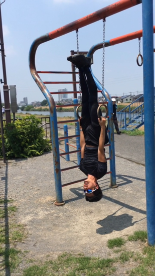 吊り輪の写真をよく見かけますが