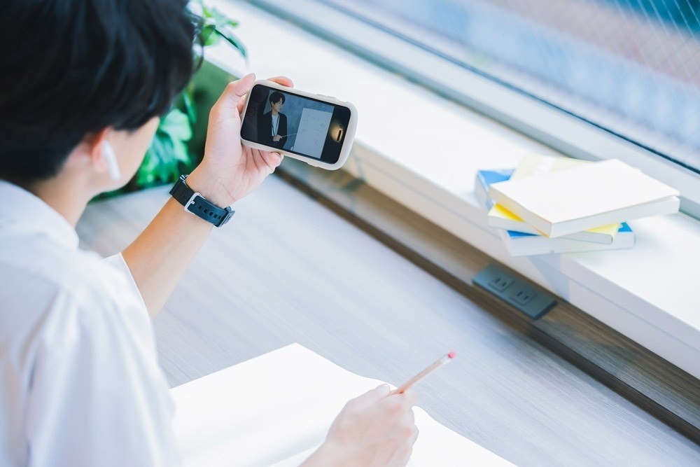  中学の復習も安心！40,000本以上の講義動画が見放題！