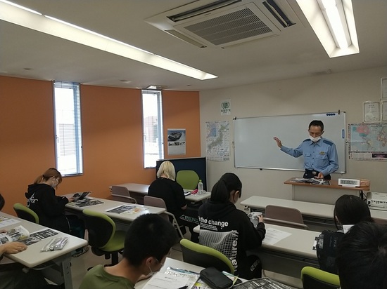 交通安全教室＆警察官採用募集案内