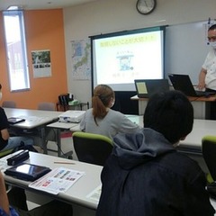 自宅で学習，週1日から週5日制まで，自分に合った学習スタイルを選ぶことができます